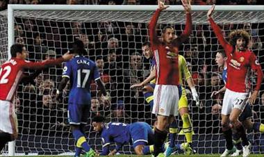 /deportes/manchester-united-logro-empatar-en-el-ultimo-minuto/47182.html