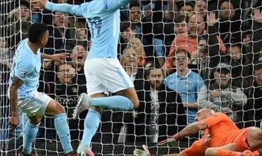 /deportes/manchester-city-se-impone-sobre-el-napoles/67135.html