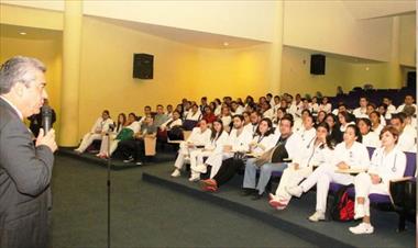 /vidasocial/120-medicos-internistas-estaran-activos-en-varios-hospitales-del-pais/60778.html