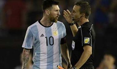 /deportes/la-fifa-sanciona-a-messi-con-suspension-de-dos-a-cuatro-juegos/46380.html