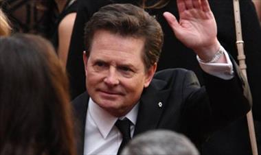 /vidasocial/michael-j-fox-entrego-una-donacion-a-un-neurocientifico-chileno/48214.html