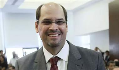 /vidasocial/capturan-a-mimito-arias-en-el-aeropuerto-internacional-tocumen/62141.html