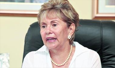 /vidasocial/totalmente-falsa-la-muerte-de-mireya-moscoso/74872.html