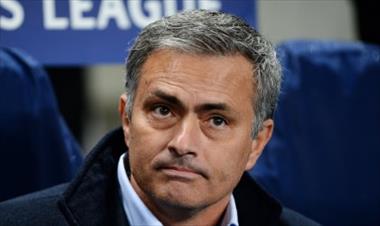 /vidasocial/mourinho-es-destituido-del-chelsea/30332.html