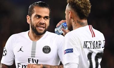 /deportes/neymar-tiene-el-mismo-problema-que-cristiano-ronaldo-segun-dani-alves/85224.html