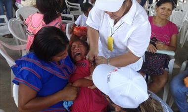 /vidasocial/en-herrera-incrementan-la-estrategia-para-aplicar-vacunas-contra-el-dengue-y-zika/50482.html