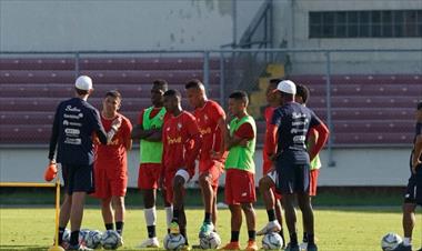 /deportes/panama-comenzara-entrenamiento-para-enfrentarse-a-estados-unidos/85244.html