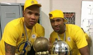 /deportes/panamenos-brillan-en-el-baloncesto-uruguayo/53448.html