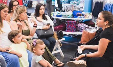/vidasocial/paola-elizaga-realizo-un-conversatorio-en-la-tienda-the-children-s-place-/54426.html