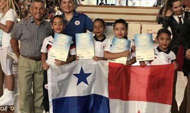 /deportes/la-seleccion-panamena-en-el-patinaje-artistico-se-luce-en-italia/55340.html