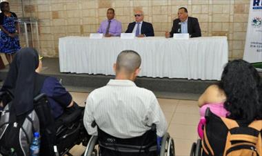 /vidasocial/redis-exige-reunirse-con-el-presidente-varela/63687.html