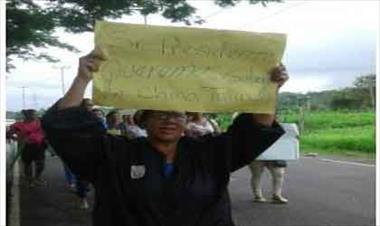 /vidasocial/los-representantes-de-la-escuela-republica-china-taiwan-salieron-a-protestar/51079.html