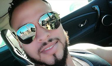 /vidasocial/ramiro-hernandez-tengo-que-mandarle-un-correo-y-mis-facturas-al-dueno-/59493.html