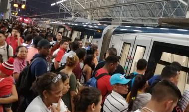 /vidasocial/caida-de-un-rayo-afecto-linea-1-del-metro-de-panama/89161.html