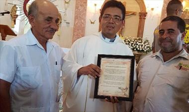 /vidasocial/reciben-con-honores-a-nuevo-sacerdote/64251.html