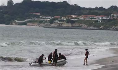 /vidasocial/muere-un-surfista-a-causa-del-fuerte-oleaje-en-playa-punta-barco-viejo/58971.html