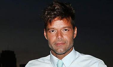 /vidasocial/ricky-martin-compartio-una-foto-que-ha-dejado-preocupados-a-sus-seguidores/39855.html