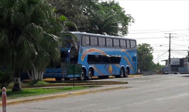 /vidasocial/sujetos-armados-roban-bus-buscaban-maleta-con-droga/49333.html