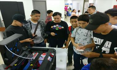 /vidasocial/edupan-apoya-la-robotica-en-panama/75840.html