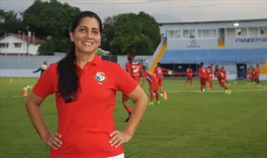 /deportes/rosa-mon-la-encargada-de-la-parte-psicologica-de-la-seleccion-sub-17-de-panama/48811.html