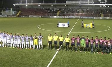 /deportes/sporting-se-queda-con-un-punto-al-empatar-con-el-verag-ense/47514.html