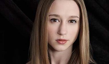 /cine/taissa-farmiga-sera-la-espeluznante-monja-en-el-spin-off-de-expediente-warren-/49210.html