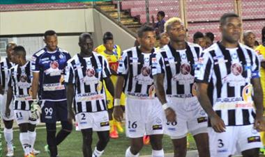 /deportes/noche-magica-para-tauro-mantiene-el-invicto-tras-remontada-en-colon/42715.html