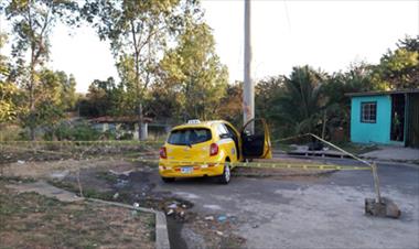 /vidasocial/taxista-herido-con-arma-blanca-para-robarle-su-carro/42349.html