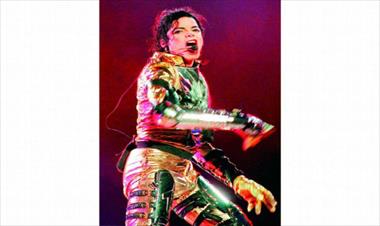 /vidasocial/sergio-cortes-hara-tributo-a-michael-jackson-en-panama/77489.html