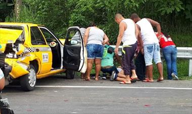 /vidasocial/un-choque-donde-estan-implicados-varios-vehiculos-dejo-varios-heridos/54150.html