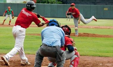 /deportes/veraguas-y-chiriqui-en-duelos-para-mejorar-su-juego/36762.html