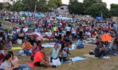 /vidasocial/el-verano-azul-del-inac-y-su-caravana-de-las-artes/43865.html