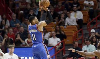 /deportes/ya-westbrook-lleva-15-triple-doble-/38634.html