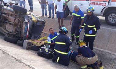 /vidasocial/accidente-de-transito-en-el-distrito-de-aguadulce-deja-tres-heridos/48554.html