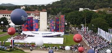 /vidasocial/el-canal-de-panama-celebra-el-25-aniversario-de-su-transferencia-a-administracion-panamena/105234.html