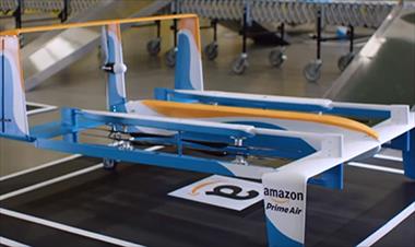 /zonadigital/amazon-hace-su-primera-entrega-con-un-dron-en-13-minutos/37929.html