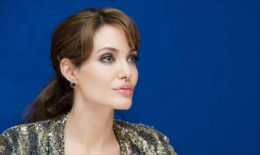 /cine/camboya-elige-a-angelina-jolie-como-representante-en-los-oscar/64544.html