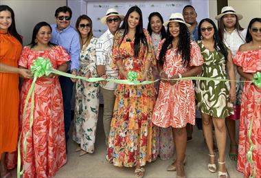 /vidasocial/grupo-roble-inaugura-nuevos-espacios-en-arboledas-panama-oeste/105372.html