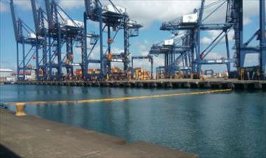 /vidasocial/terminan-limpieza-en-puerto-cristobal/75523.html