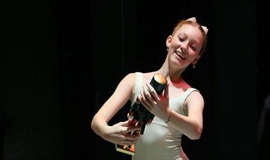 /vidasocial/ballet-nacional-de-panama-se-presenta-en-el-teatro-balboa/77273.html