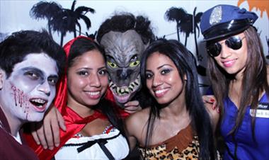 /vidasocial/fotos-del-halloween-party-de-bar-s6is-31-de-octubre/22600.html