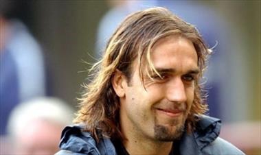 /deportes/gabriel-batistuta-considera-que-si-hubiese-jugado-en-un-equipo-grande-seria-balon-de-oro/13643.html