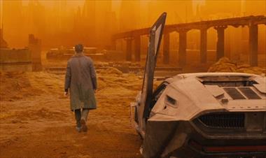 /cine/mira-el-nuevo-poster-de-blade-runner-2049/61664.html