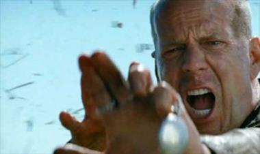 /cine/primer-trailer-de-la-pelicula-looper/14123.html
