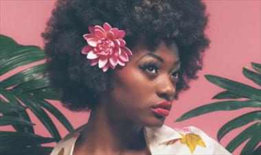 /spotfashion/-el-cabello-afro-ha-sido-reprimido-dentro-de-la-sociedad-senala-michelle-khafif/51676.html