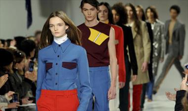 /spotfashion/raf-simons-celebra-la-diversidad-de-estilos/41717.html