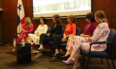 /vidasocial/mujeres-lideres-cuentan-sus-experiencias-de-como-han-transformado-los-negocios-en-panama/104934.html
