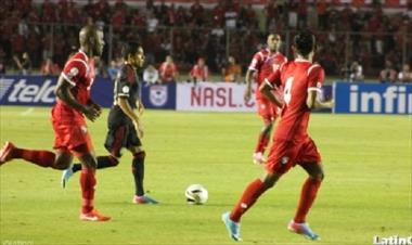 /deportes/fotos-desde-la-cancha-del-panama-vs-mexico-viernes-7-de-junio/20507.html