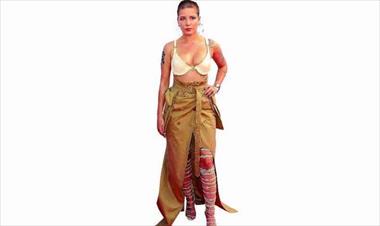 /spotfashion/halsey-critica-a-victoria-s-secret/84479.html