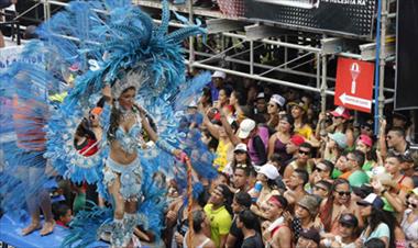 /vidasocial/calle-arriba-se-prepara-desde-ya-para-los-carnavales-de-2018/44658.html